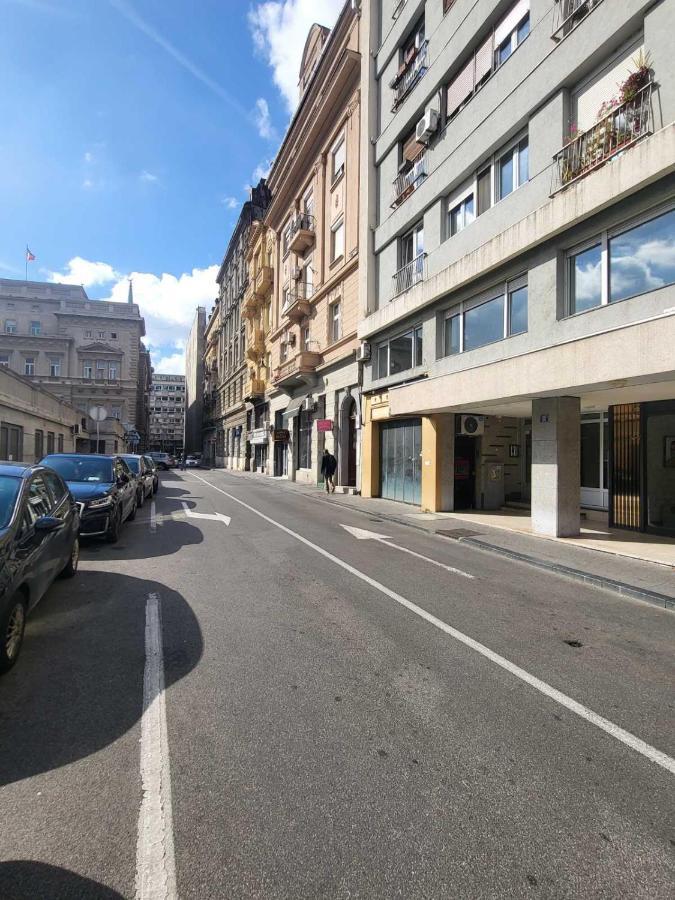 Ferienwohnung Sweet House Parlament Belgrad Exterior foto
