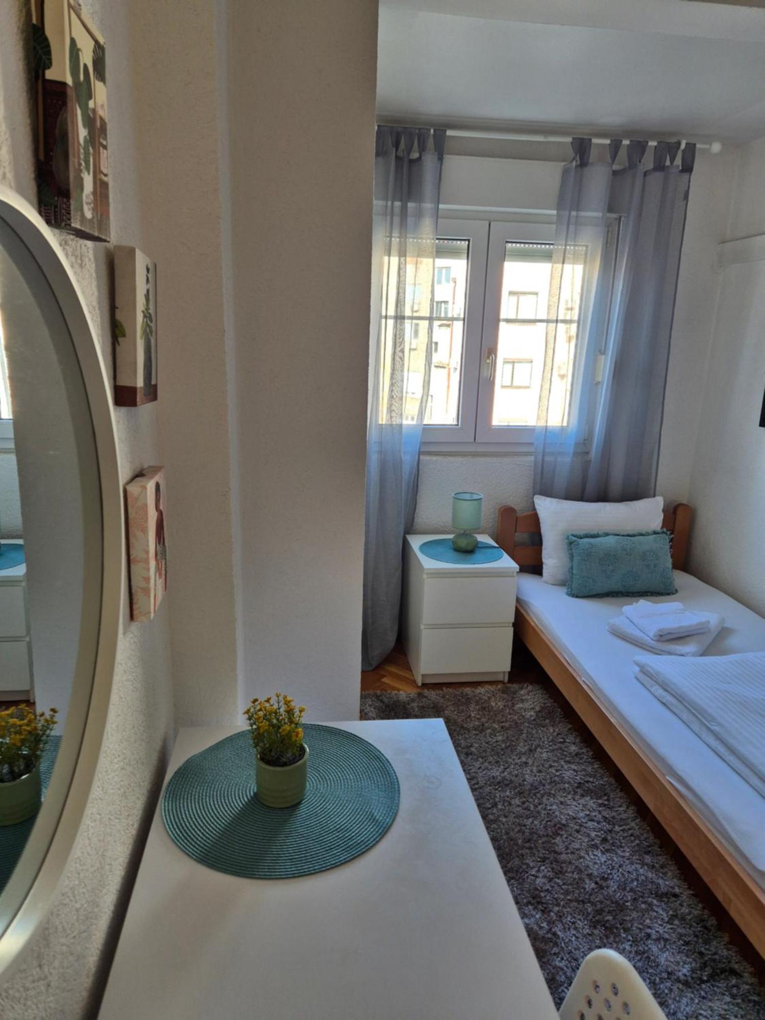 Ferienwohnung Sweet House Parlament Belgrad Exterior foto